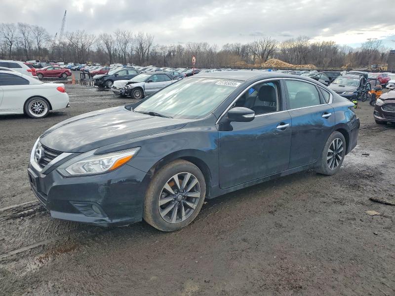 Фото 1 - NISSAN ALTIMA