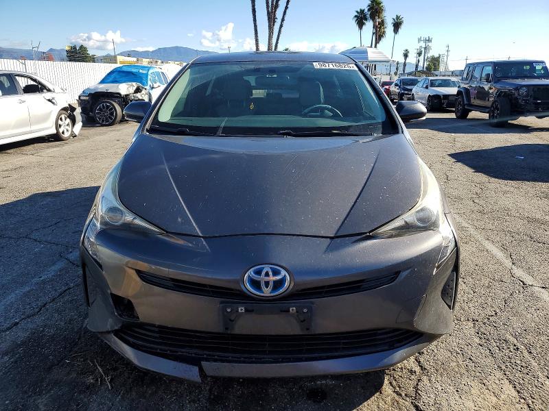 Фото 5 - TOYOTA PRIUS