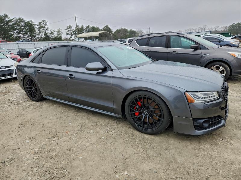 Фото 4 - AUDI A8