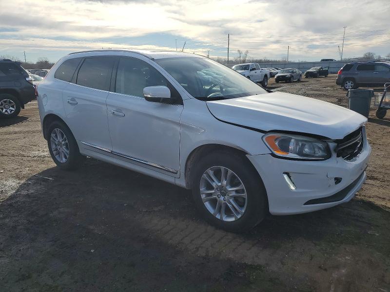 Фото 4 - VOLVO XC60