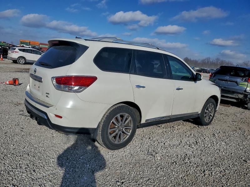 Фото 3 - NISSAN PATHFINDER