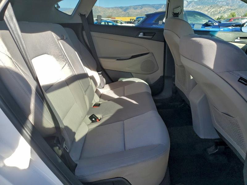 Фото 11 - HYUNDAI TUCSON