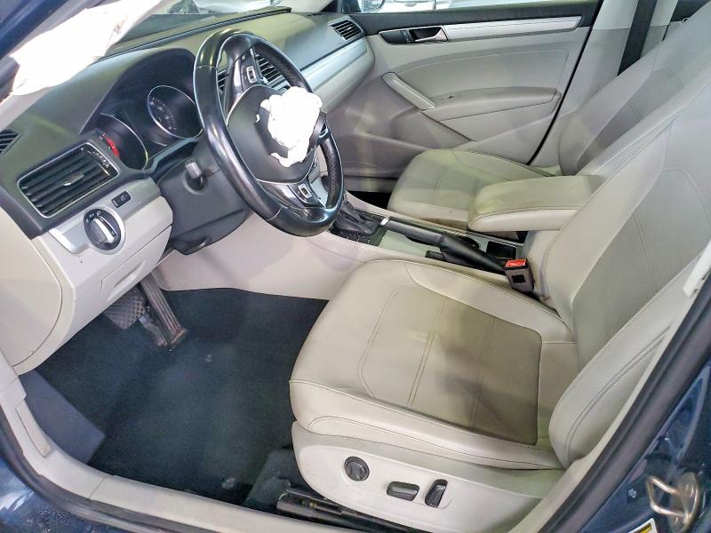 Фото 7 - VOLKSWAGEN PASSAT