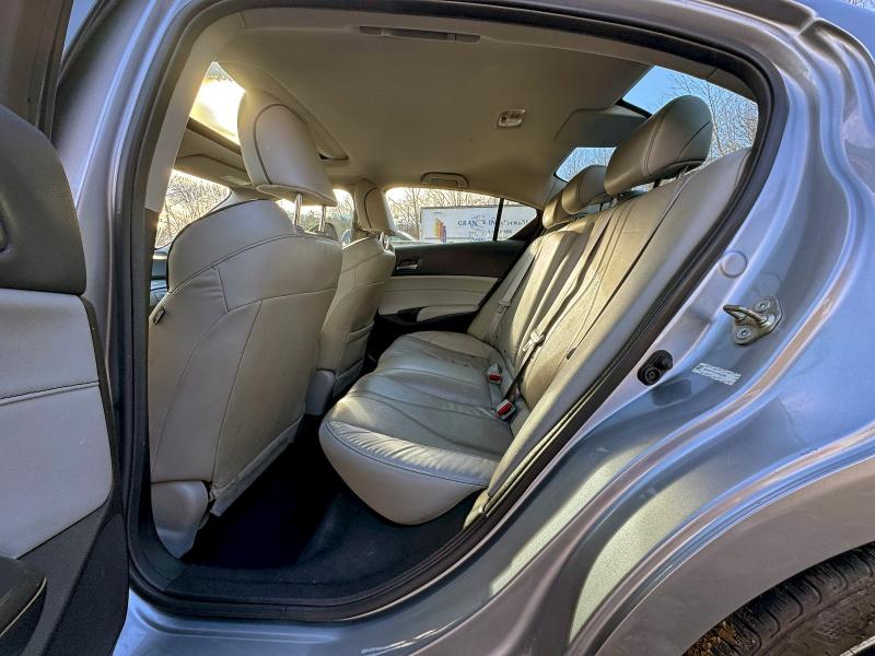 Фото 12 - ACURA ILX