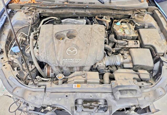 Фото 11 - MAZDA 3