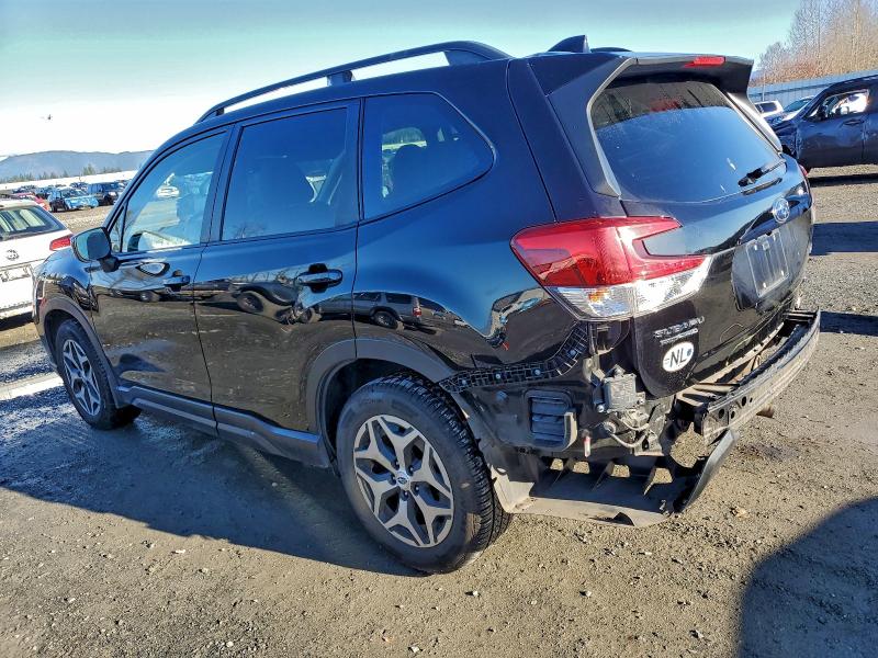 Фото 2 - SUBARU FORESTER