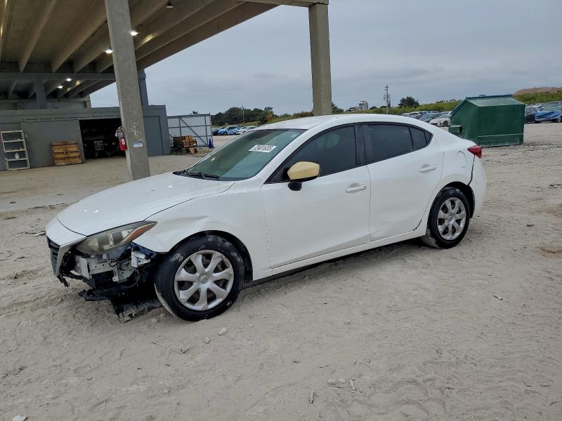 Фото 1 - MAZDA 3
