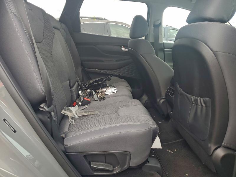 Фото 11 - HYUNDAI SANTA FE