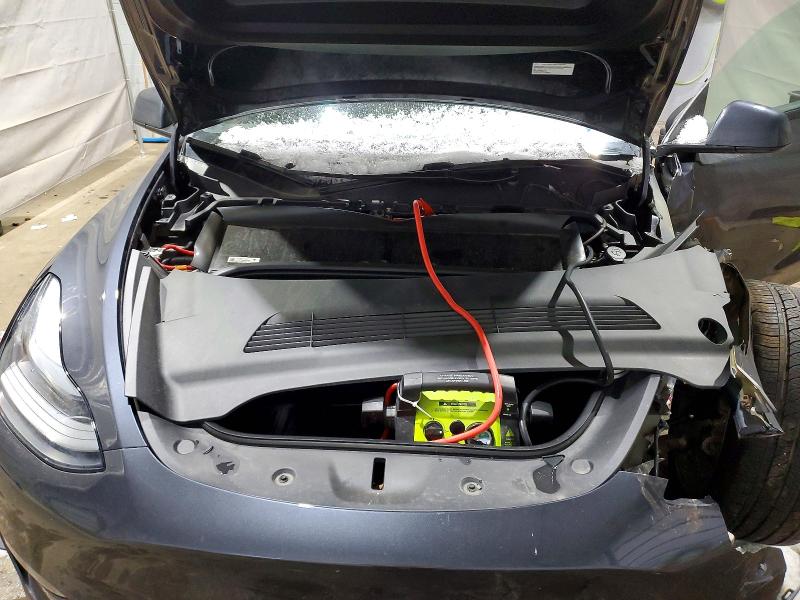 Фото 11 - TESLA MODEL Y