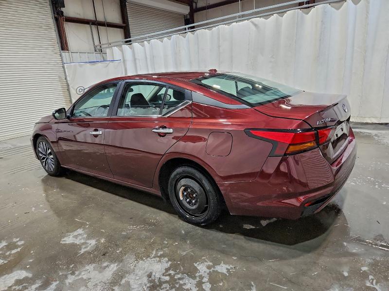 Фото 2 - NISSAN ALTIMA