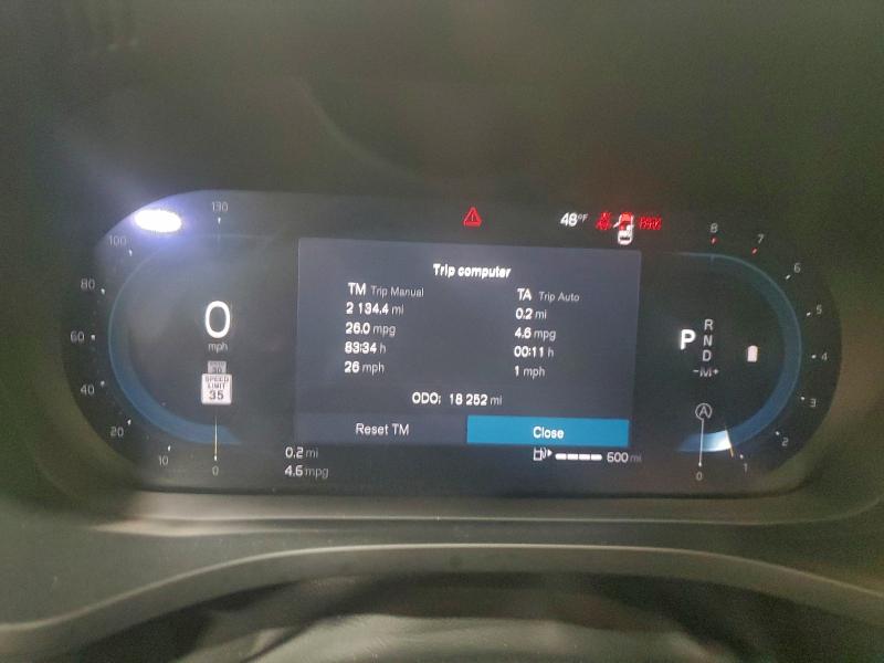 VOLVO XC60 PLUS 2025 VIN YV4M12RC3S1182682