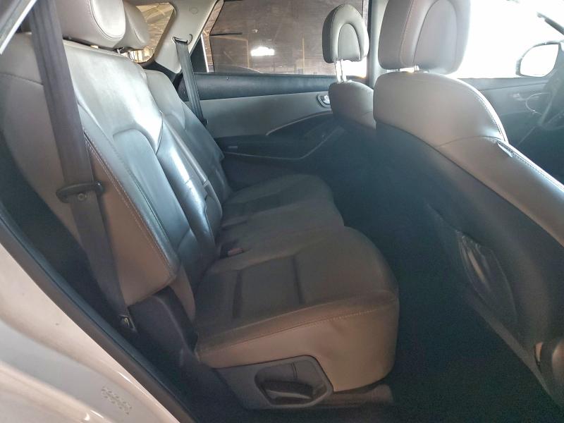 Фото 11 - HYUNDAI SANTA FE