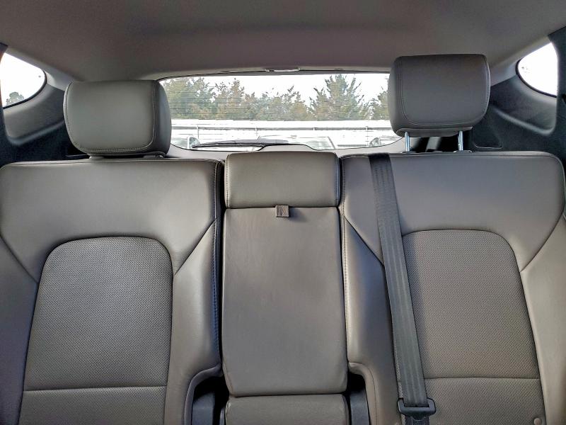 Фото 10 - HYUNDAI SANTA FE