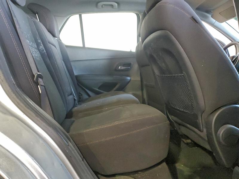 Фото 11 - CHEVROLET TRAX