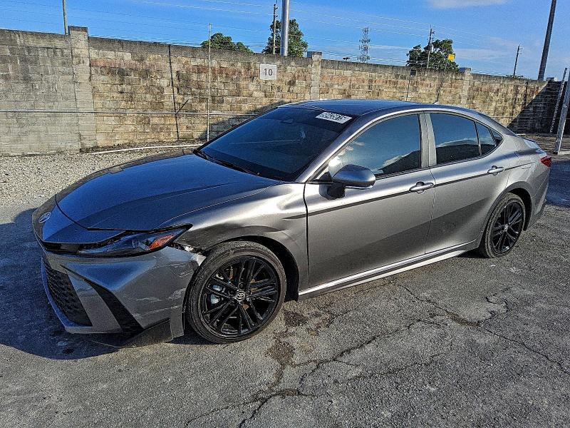 Фото 1 - TOYOTA CAMRY