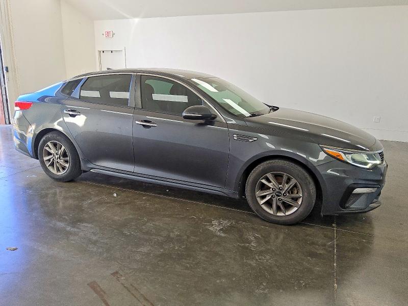 Фото 4 - KIA OPTIMA