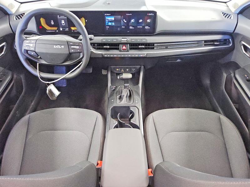 Фото 8 - KIA K4 LX