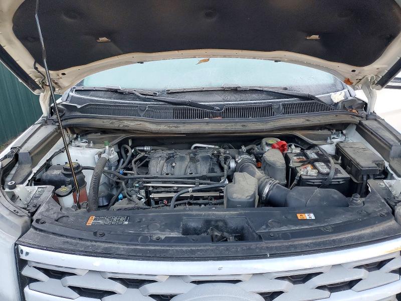 Фото 12 - FORD EXPLORER