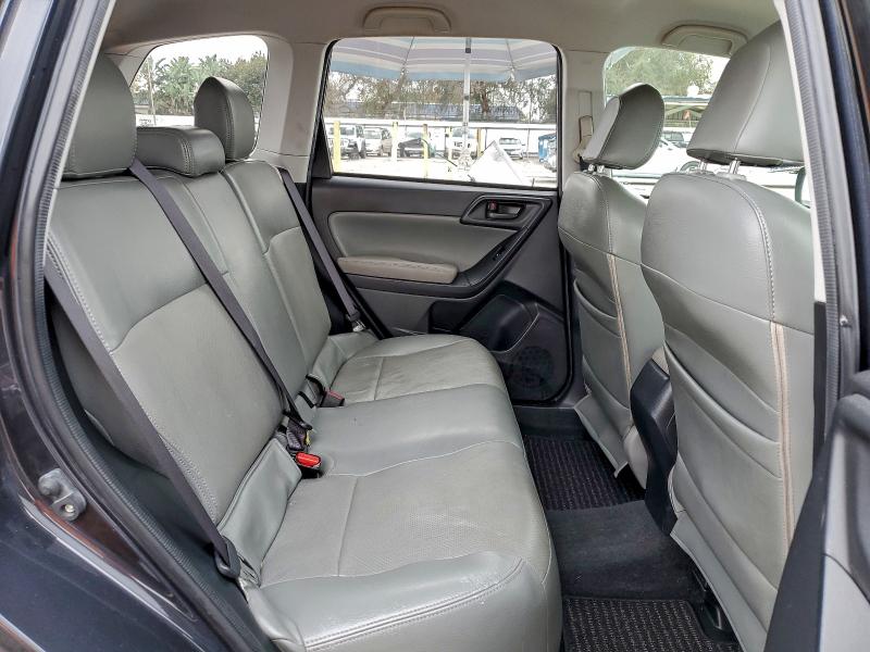 Фото 11 - SUBARU FORESTER