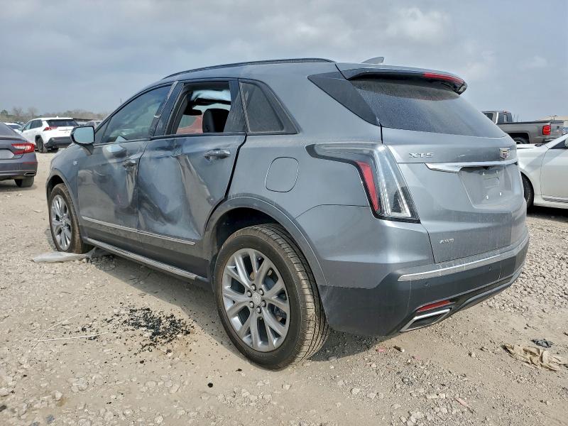Фото 2 - CADILLAC XT5