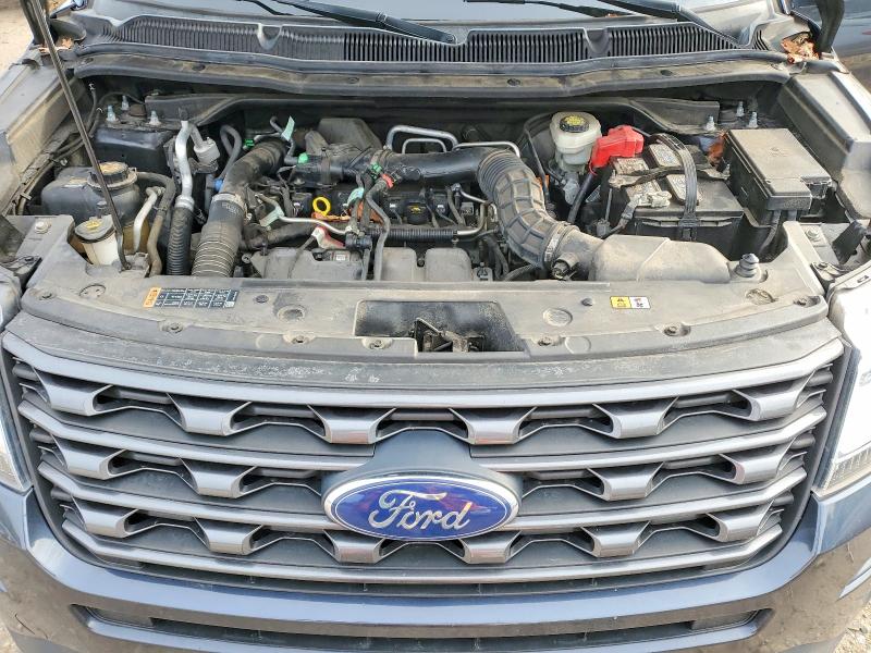 Фото 12 - FORD EXPLORER