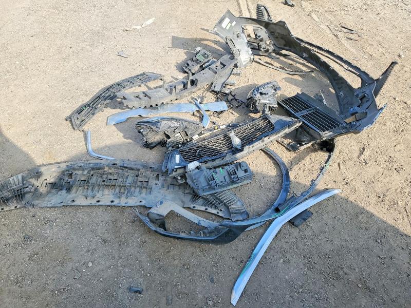 Фото 13 - CADILLAC XT6