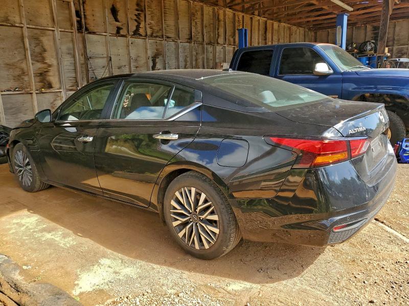 Фото 2 - NISSAN ALTIMA