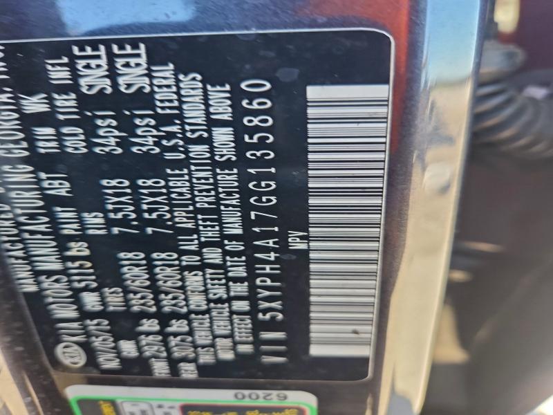 Фото 13 - KIA SORENTO