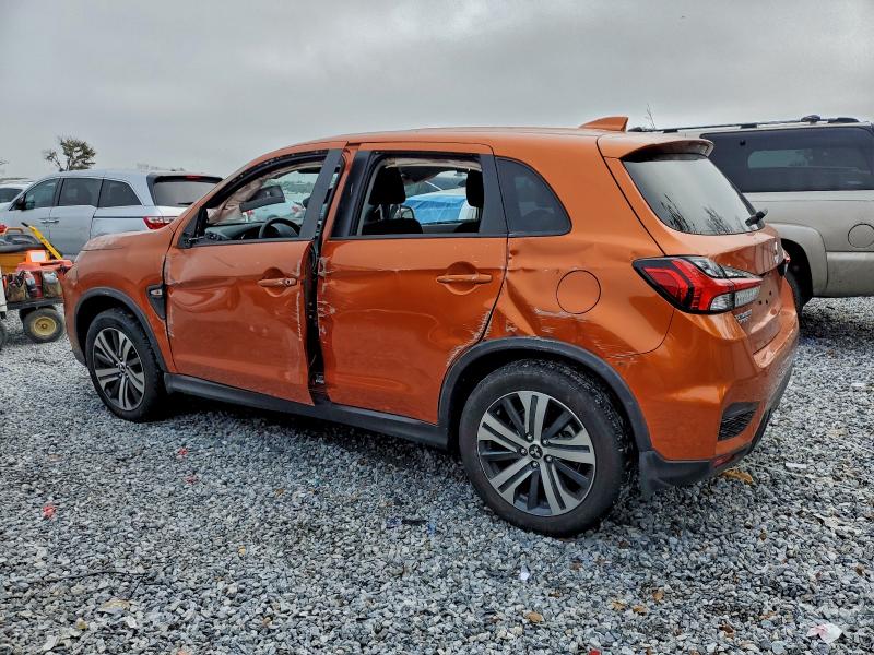 Фото 2 - MITSUBISHI OUTLANDER