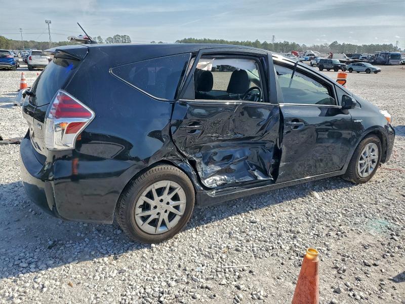 Фото 3 - TOYOTA PRIUS