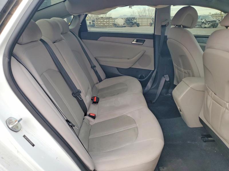 Фото 10 - HYUNDAI SONATA