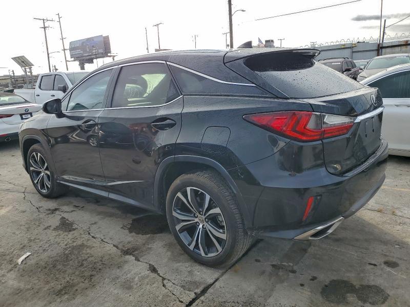 Фото 2 - LEXUS RX350