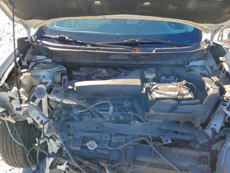 Фото 12 - NISSAN ROGUE