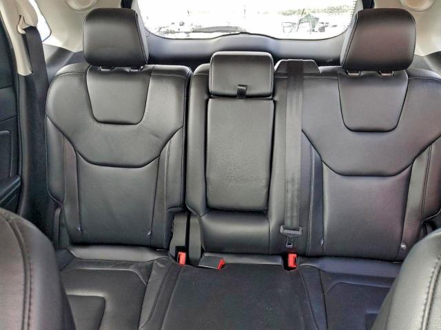 Фото 10 - FORD EDGE