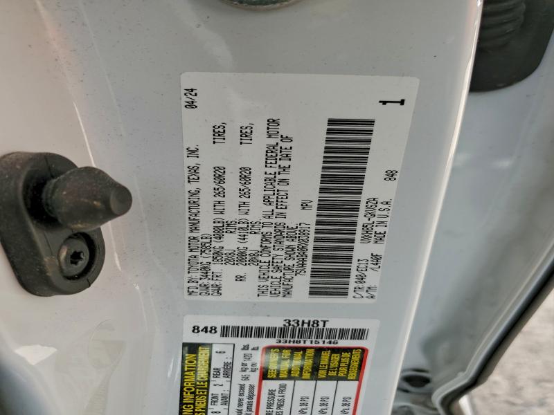 Фото 13 - TOYOTA SEQUOIA