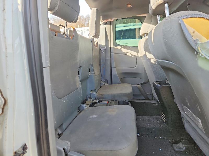 Фото 10 - TOYOTA TACOMA