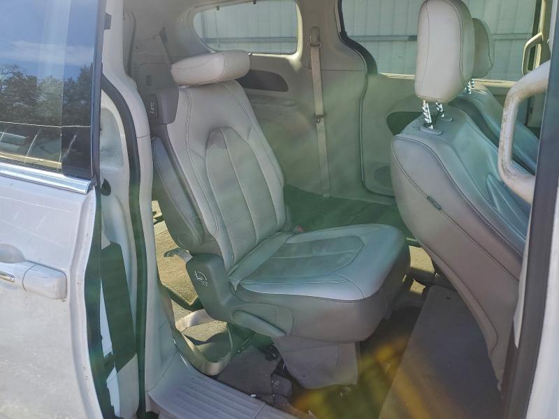 Фото 11 - CHRYSLER PACIFICA