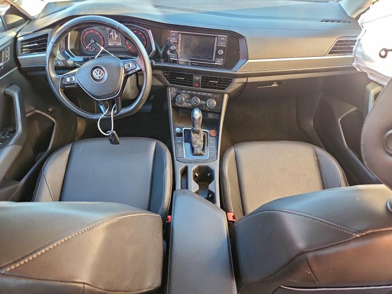 Фото 8 - VOLKSWAGEN JETTA