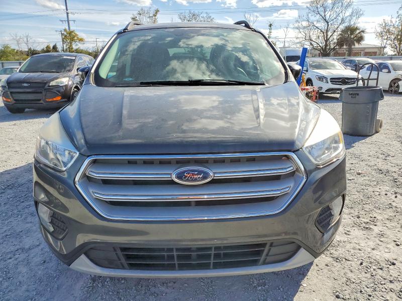 Фото 5 - FORD ESCAPE