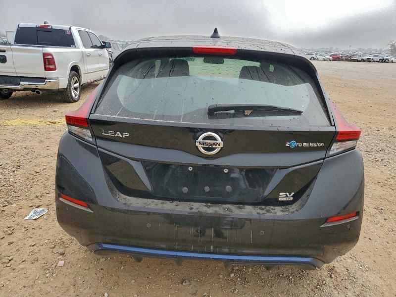 Фото 6 - NISSAN LEAF