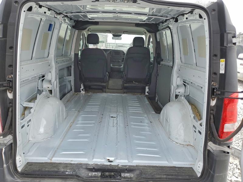 Фото 10 - MERCEDES-BENZ METRIS