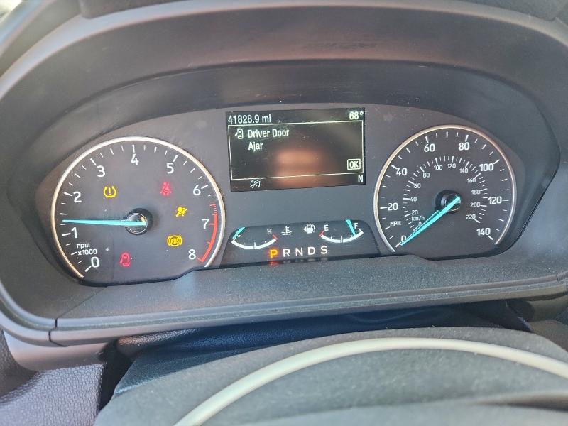 Фото 9 - FORD ECOSPORT