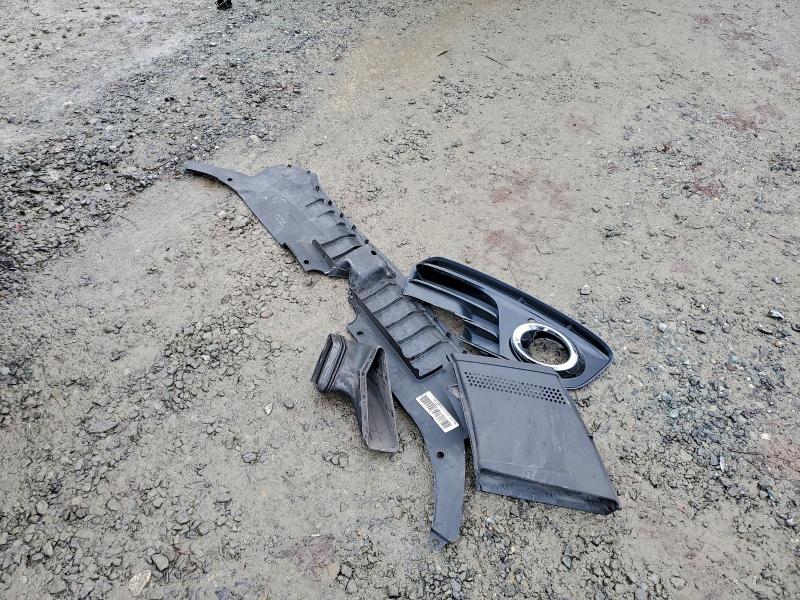 AUDI Q5 2015 VIN WA1LFCFP4FA071314