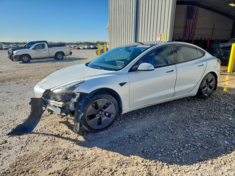 Фото 1 - TESLA MODEL 3