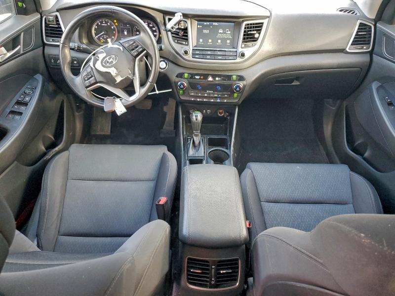 Фото 8 - HYUNDAI TUCSON