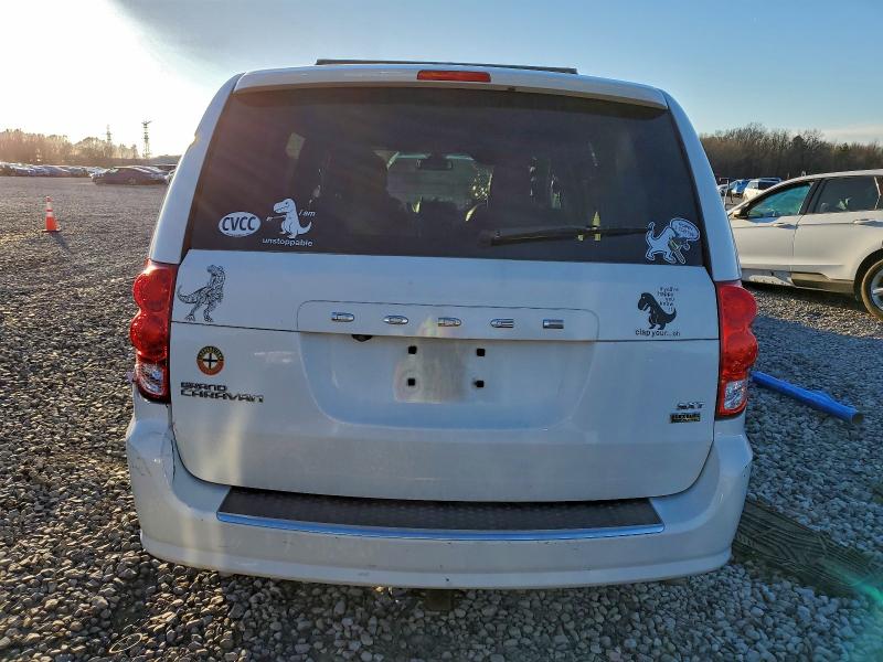Фото 6 - DODGE CARAVAN