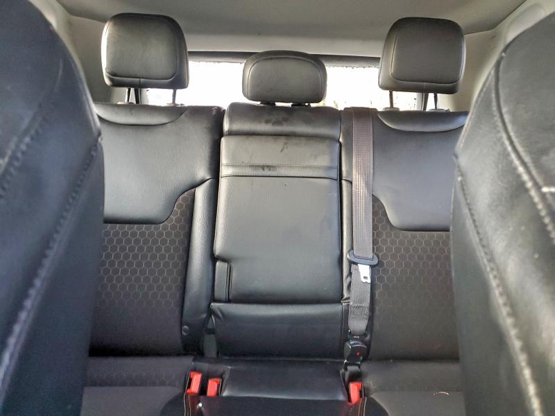 Фото 10 - JEEP COMPASS