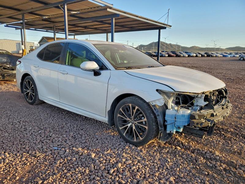 Фото 4 - TOYOTA CAMRY