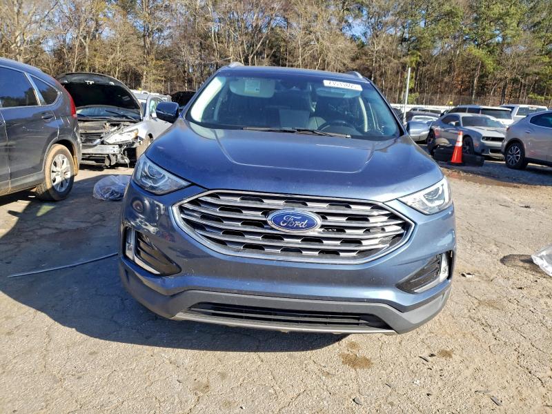 Фото 5 - FORD EDGE