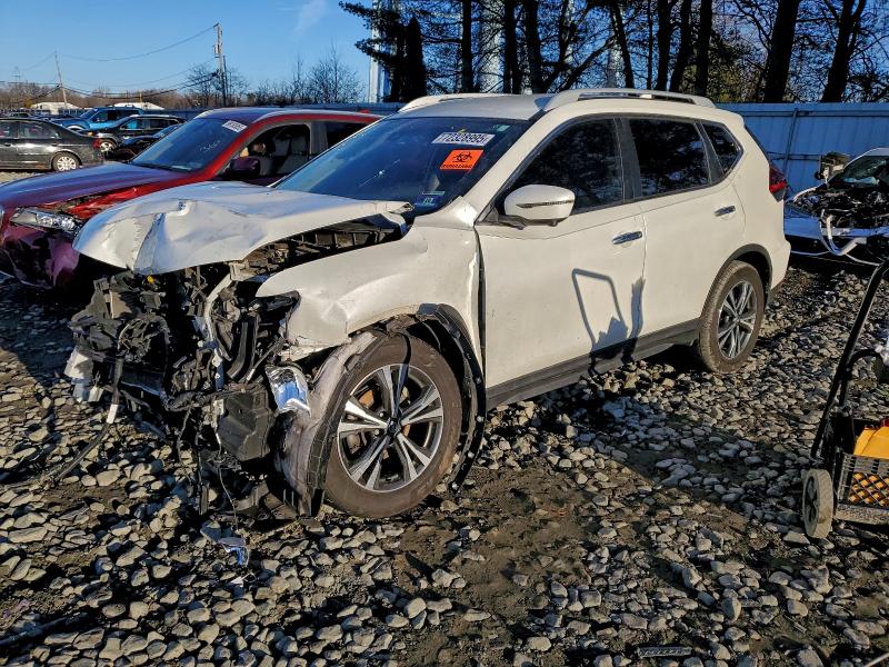 Фото 1 - NISSAN ROGUE